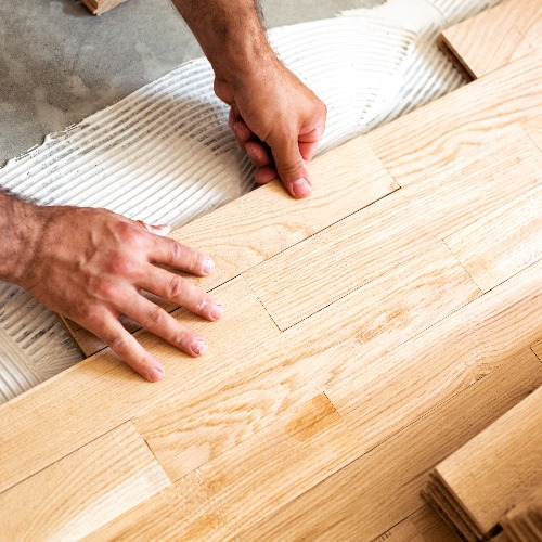 Assembly of patterned wood surface